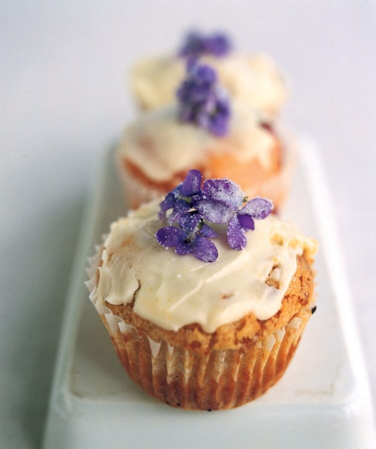 violet cupcakes